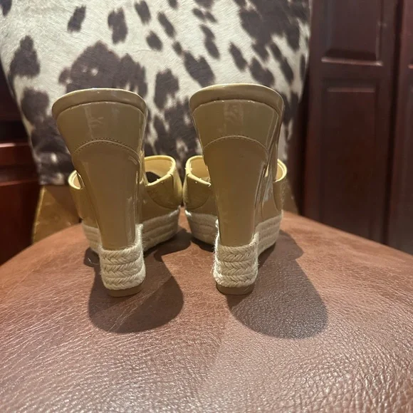 NEW Gianni Bini wedges size 8 1/2 - Picture 6 of 7